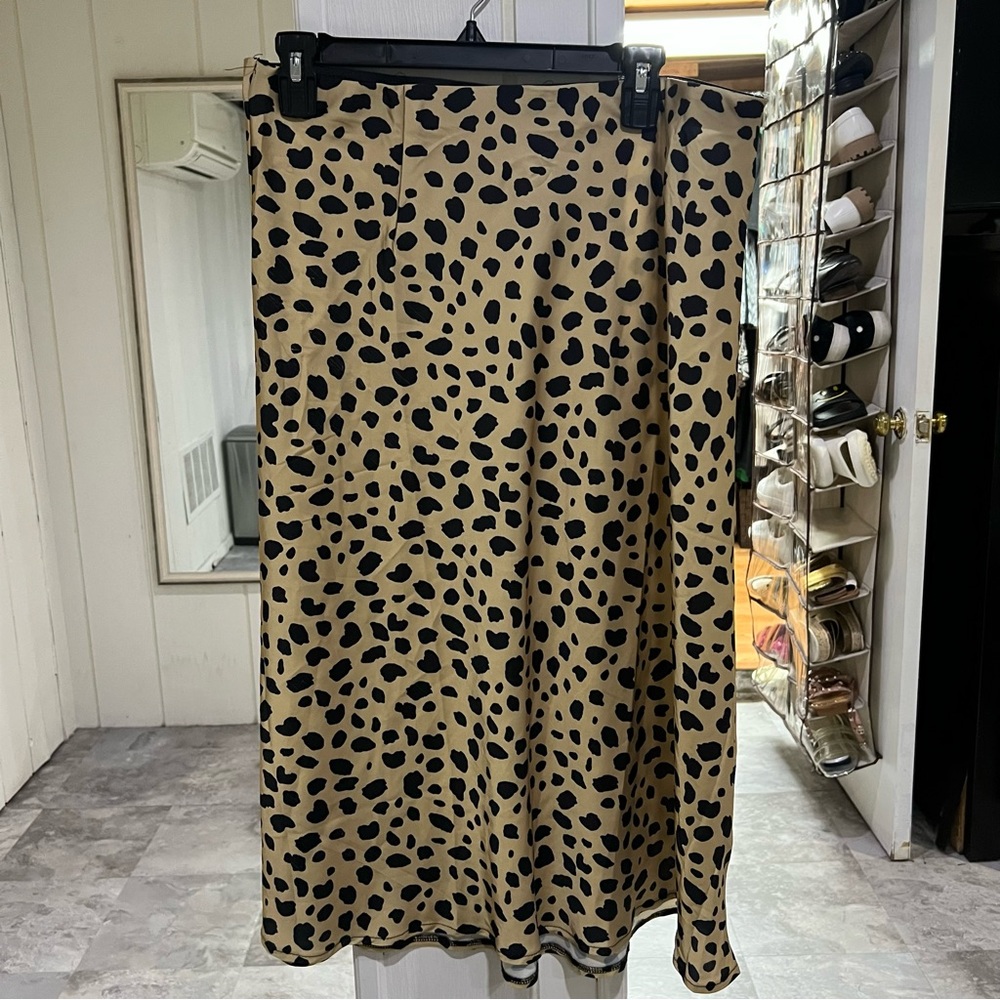 Leopard slip skirt
